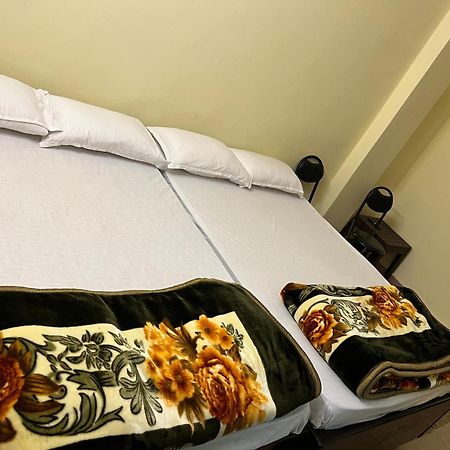 Incredible Banaras Inn Βαρανάσι Εξωτερικό φωτογραφία